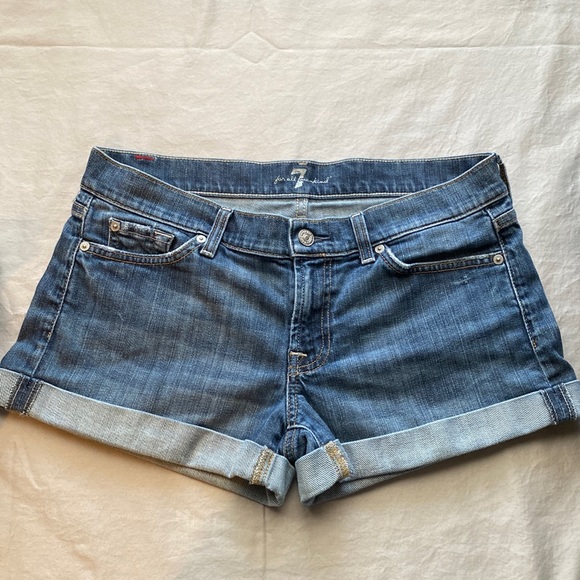 7 For All Mankind Jean Shorts Size 29 - Picture 1 of 6